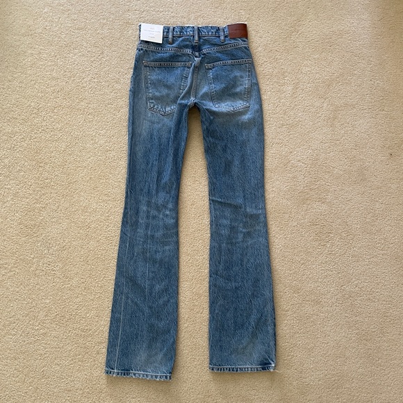 NWT Zara Women’s Premium The Vintage Flare Jeans in Sentinel Blue. - Picture 3 of 6